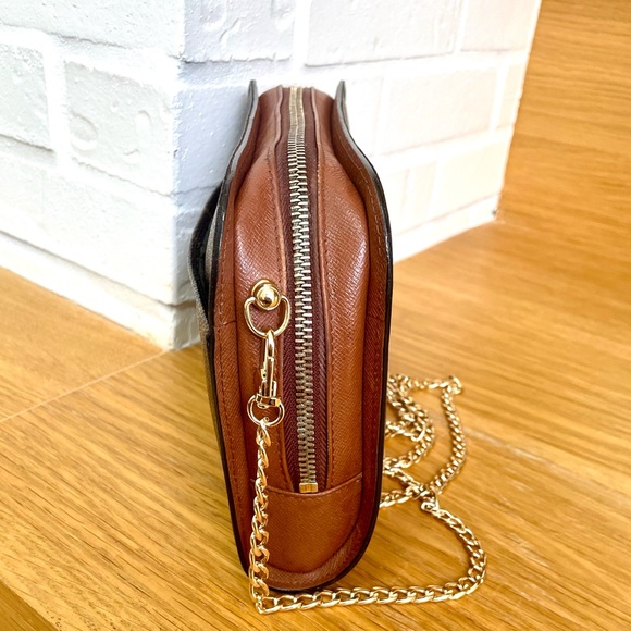 Louis Vuitton Authentic Monogram Orsay Clutch/ Crossbody - Picture 4 of 12